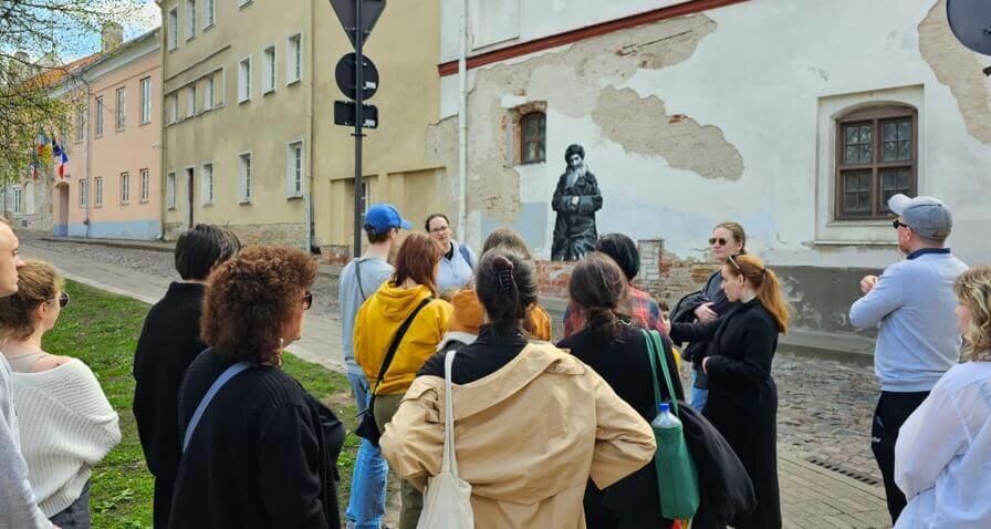 tour during a seminar