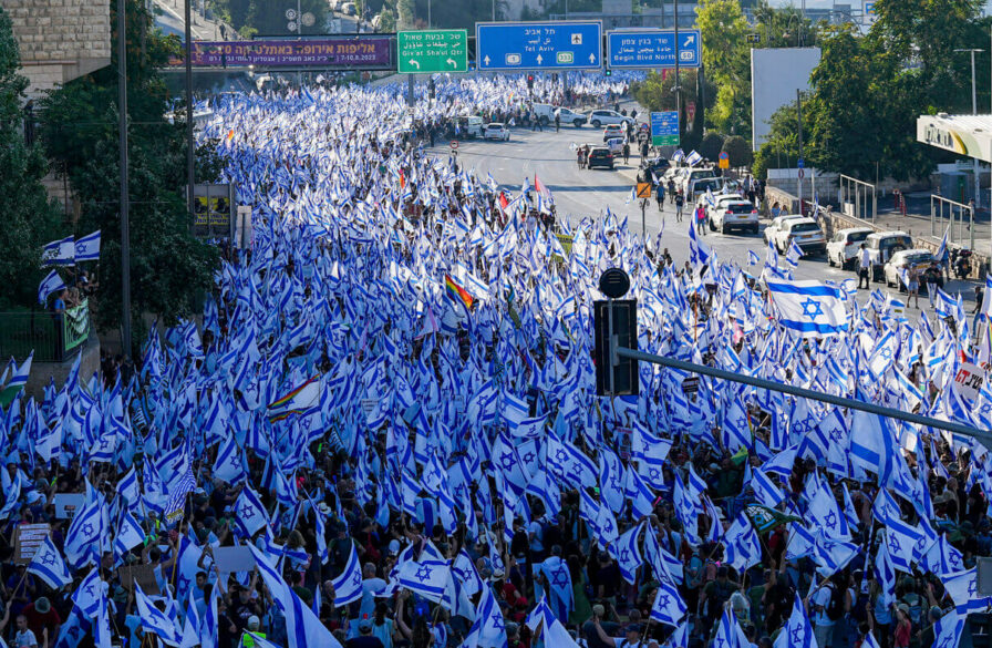 Israel-Protest marchers