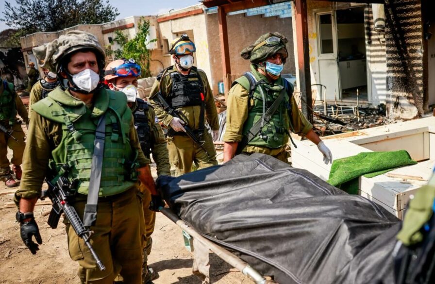 IDF Soldiers carrying corpse