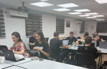 Israeli Arab Youth Hi-Tech