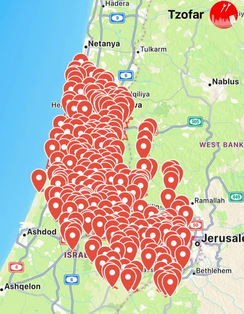 The map displays red alerts across Israel on Thursday morning, following a ballistic missile launch from Yemen aimed at the country. (Credit: Screenshot/Tzofar)