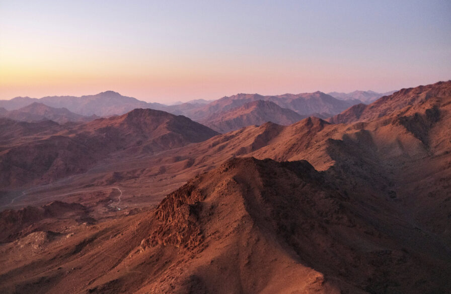 Mount Sinai. (Artem Labunsky/Unsplash)