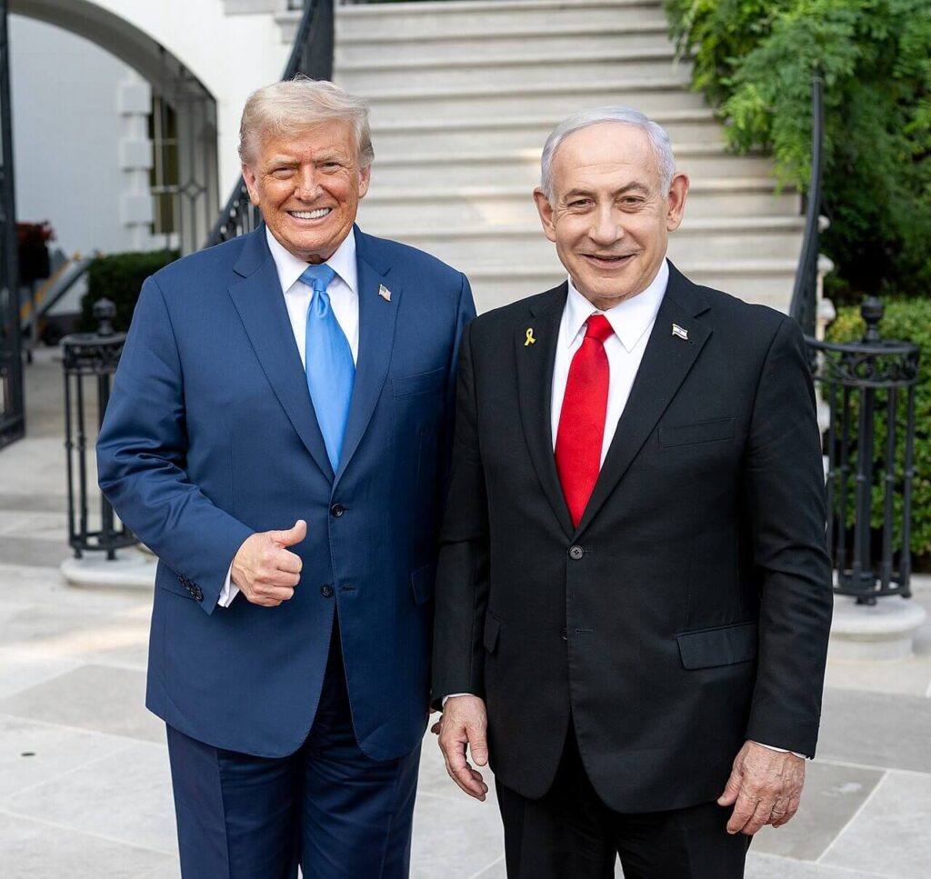 Premier Netanyahu rekent op de recente steunbetuiging van de Amerikaanse president Donald Trump. (Foto: Wikimedia Commons – Officiële foto van het Witte Huis)