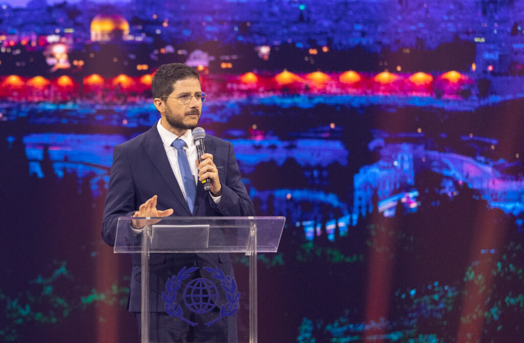 Ambassadeur George Deek